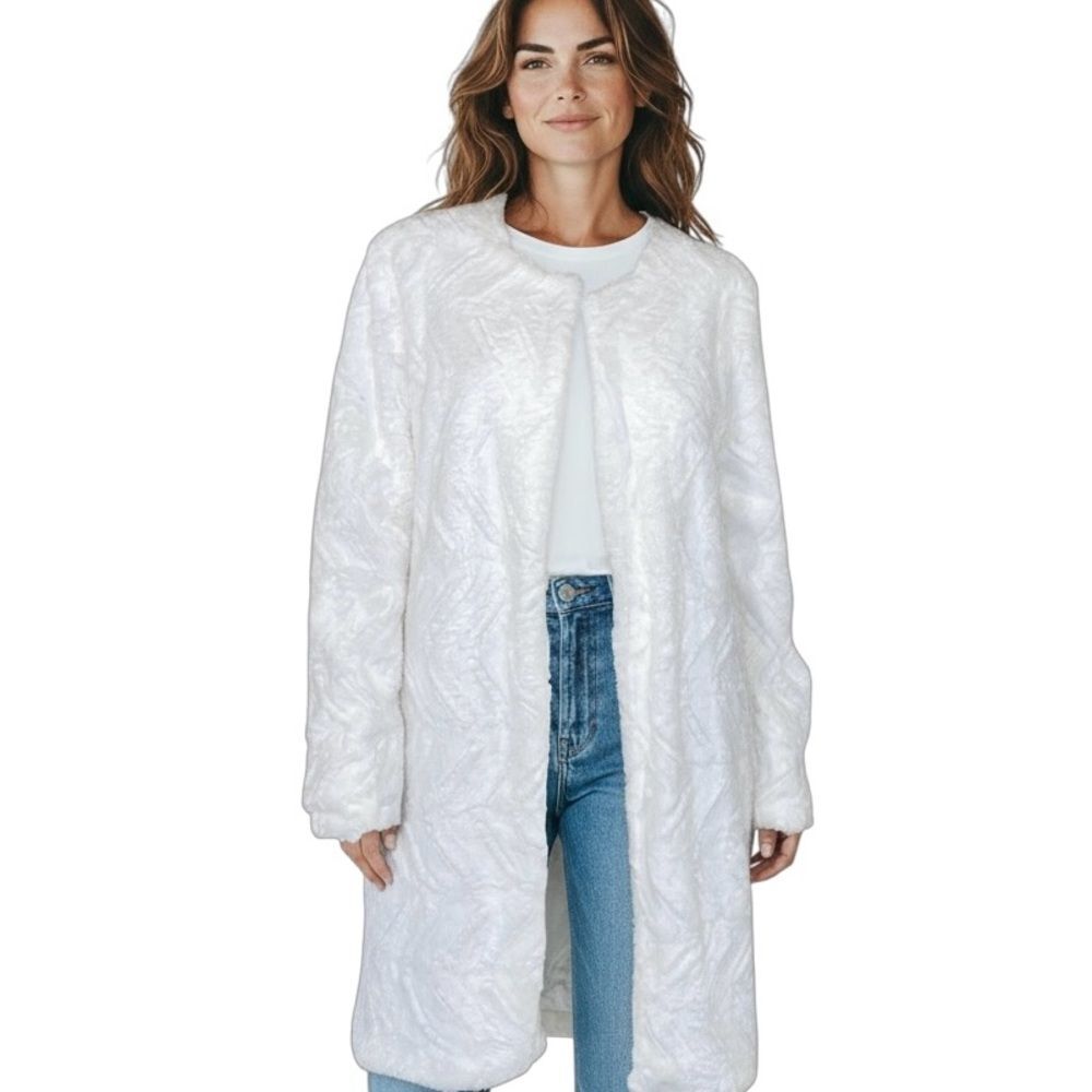 Fever White Faux Fur Coat Fly Away Size Lg Roomy Oversized with Pockets